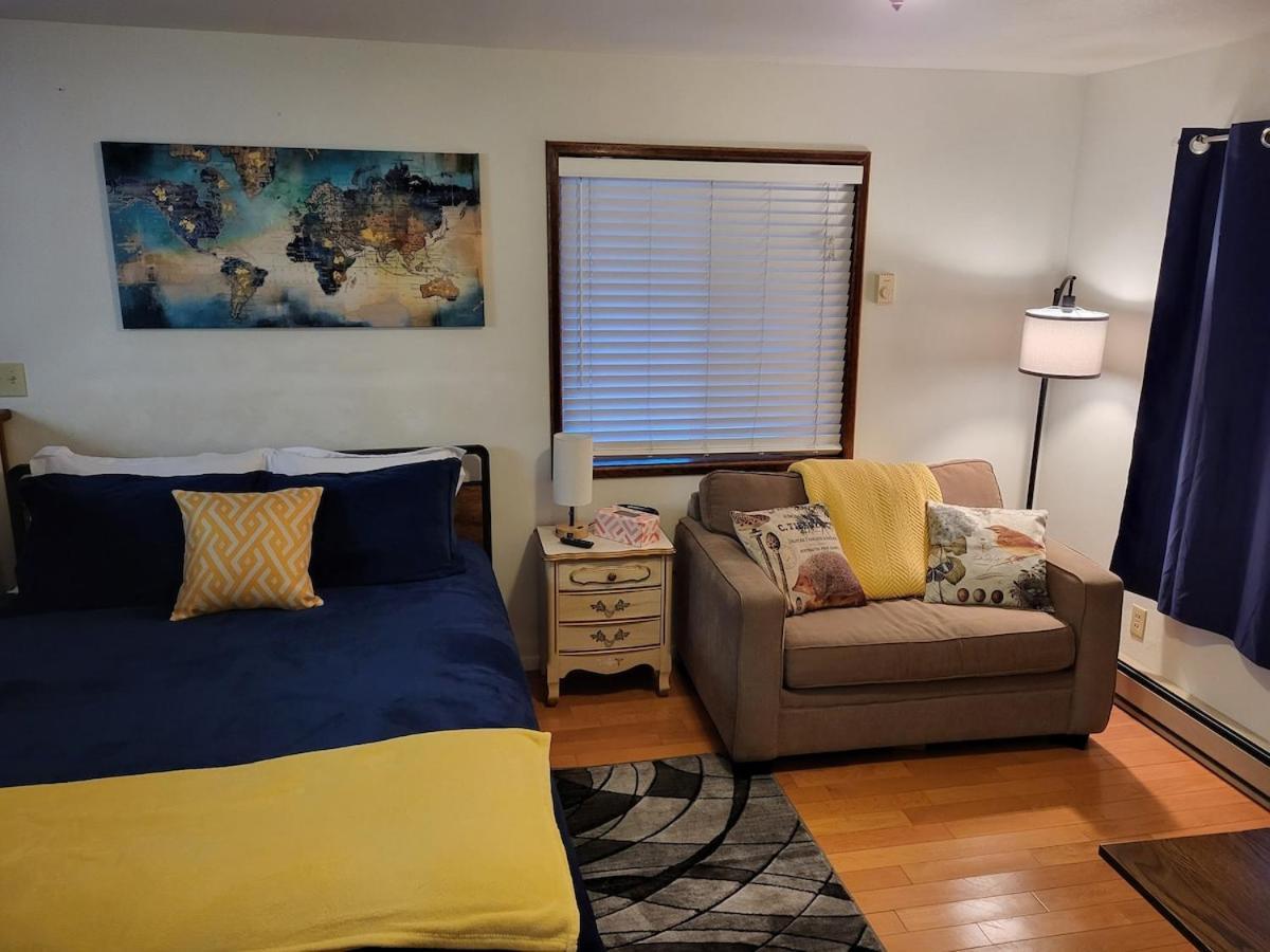 Apartment Comfortable #1 Across The Street From The Blaine